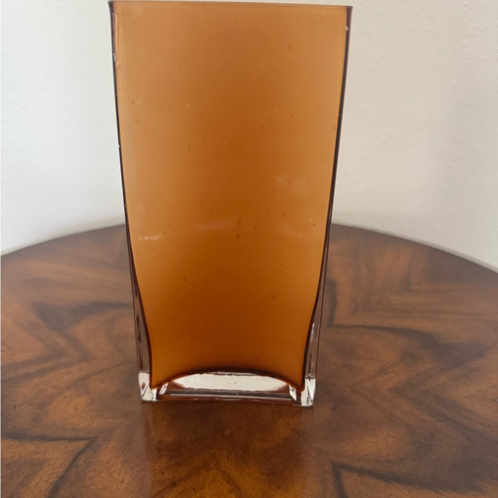 Elegant Italian Cased Amber Hand Blown Glass Vase 8 1/4 Inches - Picture 7 of 10
